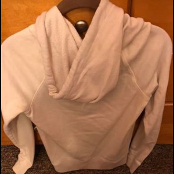 VS pink hoodie - Picture 2 of 3